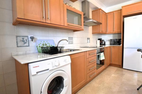 Chalet adosado en calle la Traviata, 30