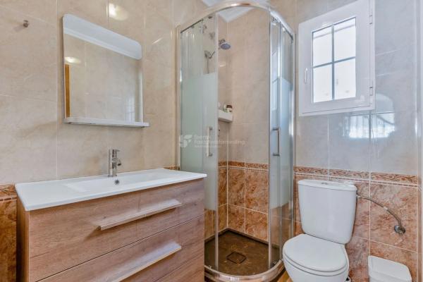 Piso en calle Nerbión, 5