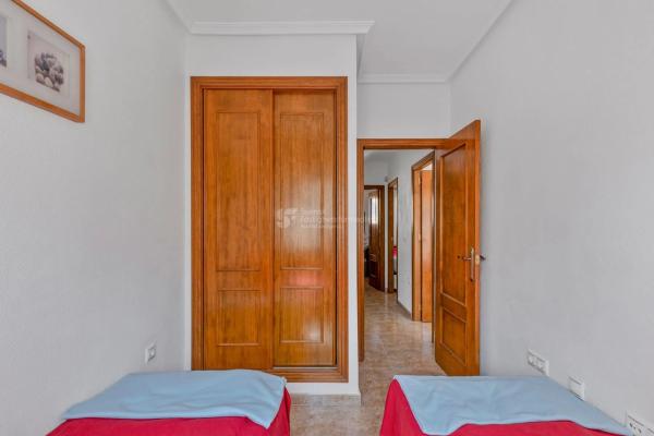 Piso en calle Nerbión, 5