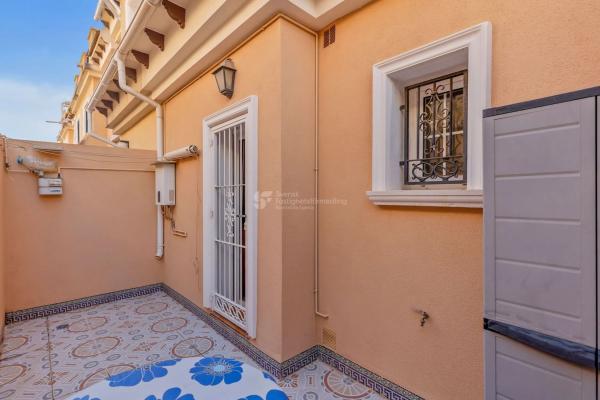 Piso en calle Nerbión, 5