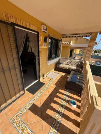 Chalet en calle la Traviata, 79