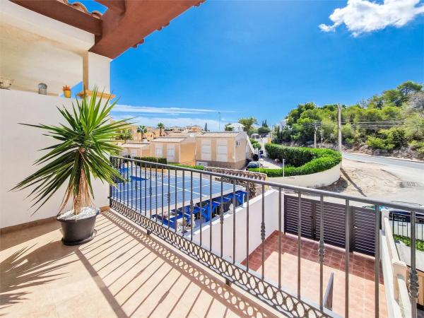 Chalet adosado en calle Surinan