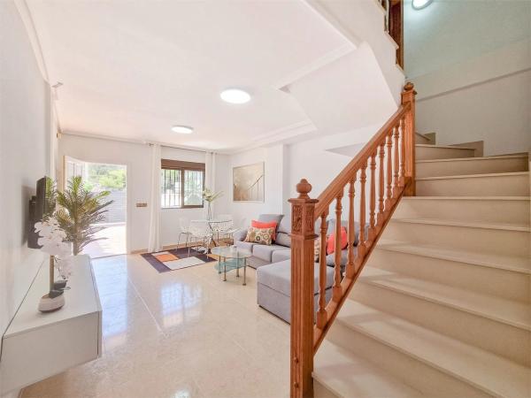 Chalet adosado en calle Surinan