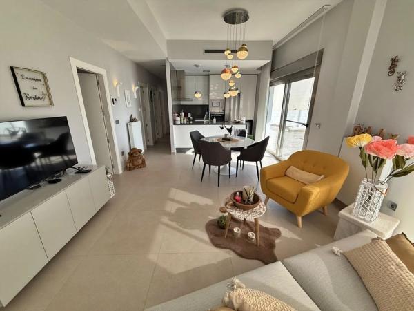 Casa independiente en calle Duero s/n