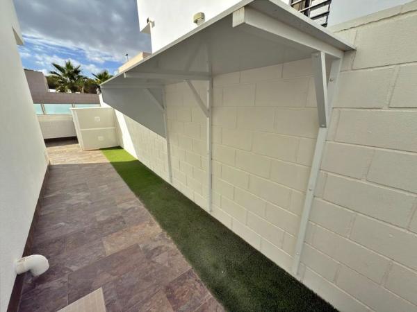 Casa independiente en calle Duero s/n