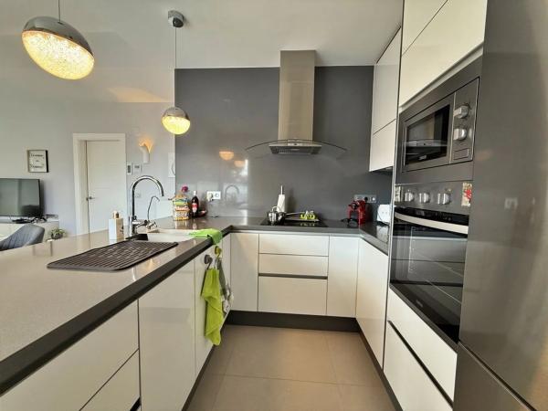 Casa independiente en calle Duero s/n