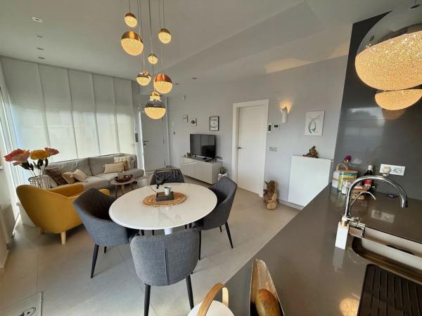 Casa independiente en calle Duero s/n