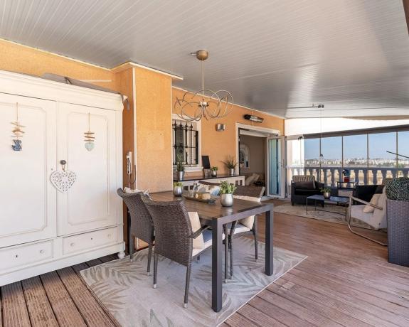 Ático en Barrio Villamartín-Las Filipinas