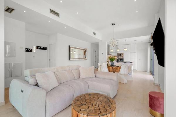 Casa independiente en avenida de las Brisas, 8