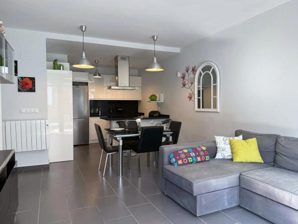 Chalet adosado en calle Paso de Calais, 17