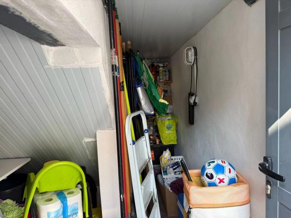 Chalet adosado en calle Paso de Calais, 17