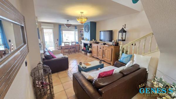 Chalet pareado en Pl S-1 Canal, 16