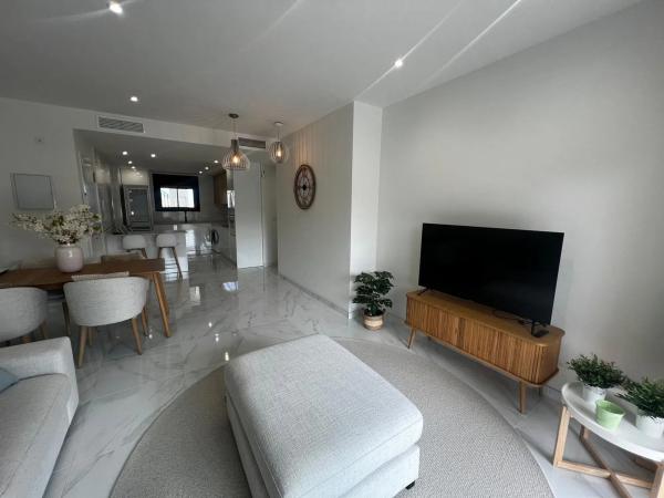 Piso en calle Trevinca, 38