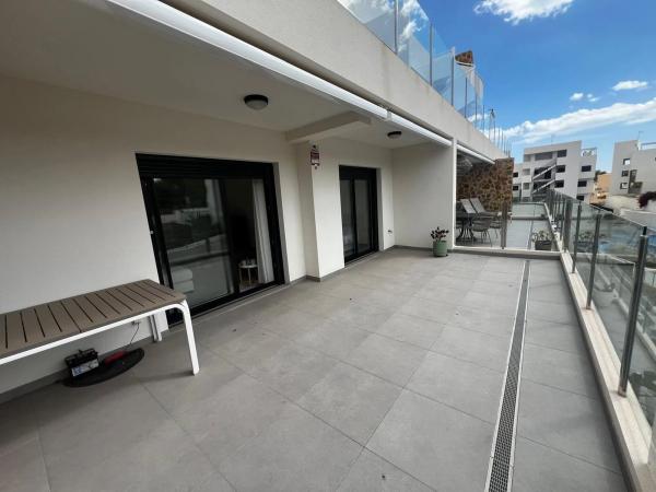 Piso en calle Trevinca, 38