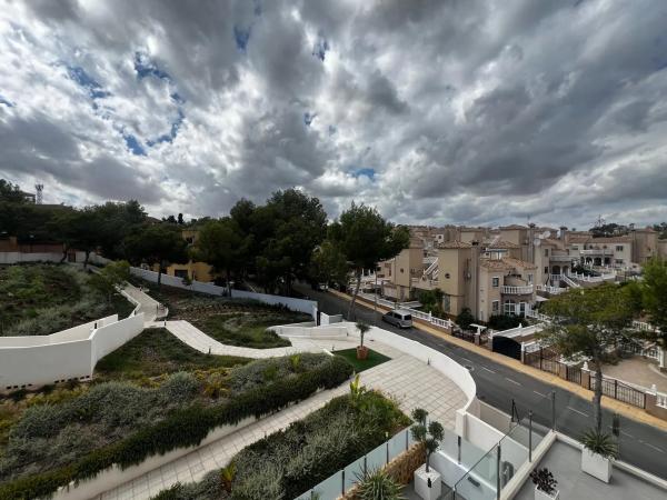 Piso en calle Trevinca, 38