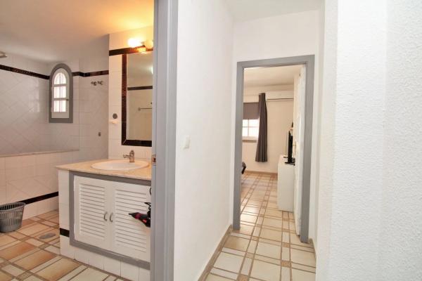 Ático en avenida de las Brisas, 2