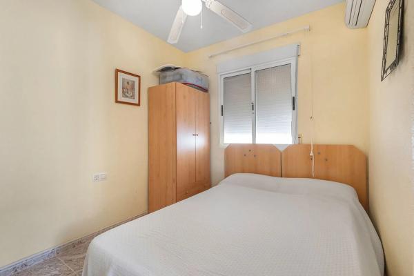 Chalet adosado en calle Aitana, 51