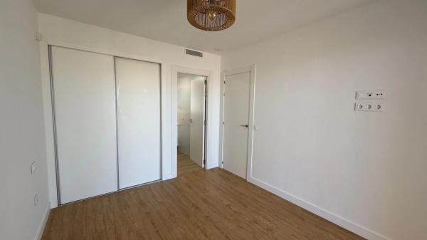 Ático en Barrio Villamartín-Las Filipinas