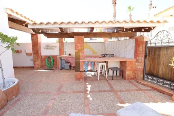 Chalet en Barrio Villamartín-Las Filipinas