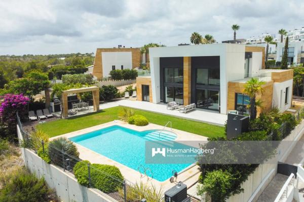 Chalet en calle Estrecho de Bonifacio