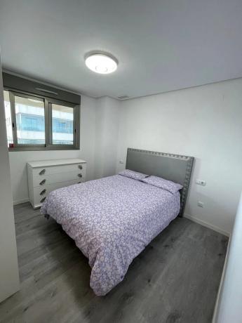 Piso en calle Pebrella