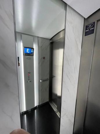 Piso en calle Pebrella