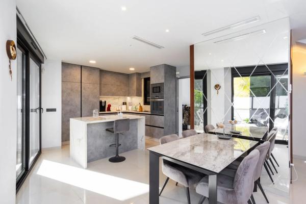 Chalet en calle la Sagra