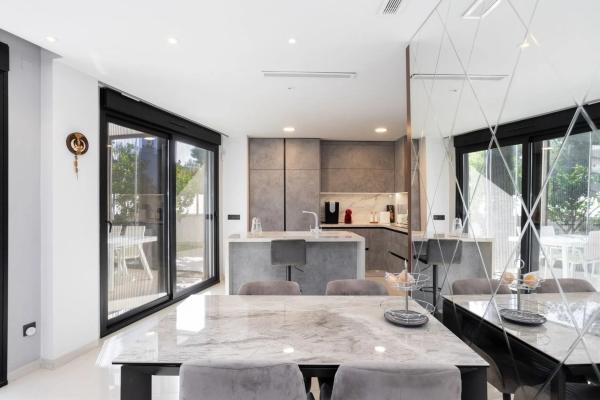 Chalet en calle la Sagra