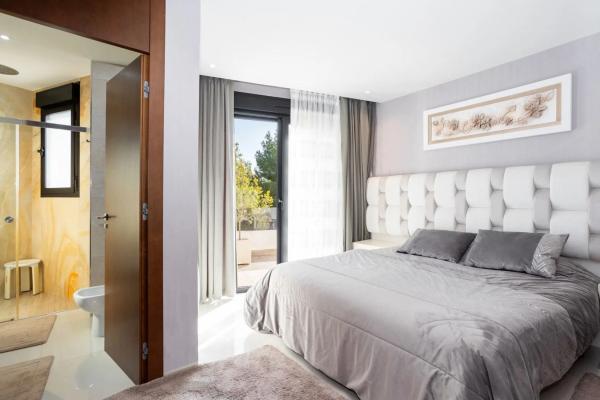 Chalet en calle la Sagra