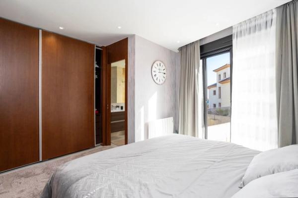 Chalet en calle la Sagra