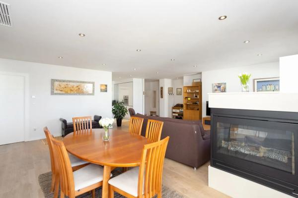 Piso en calle Pebrella