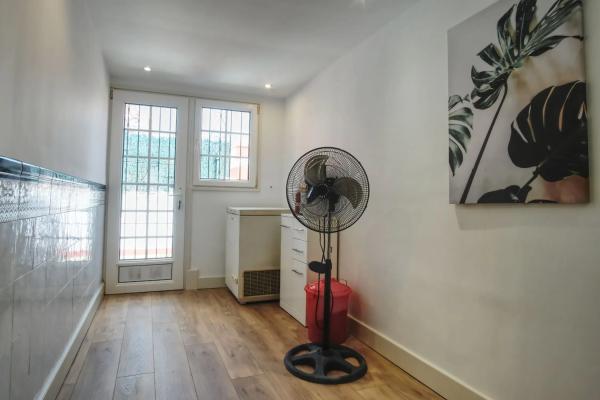 Chalet pareado en calle Ebro, 4