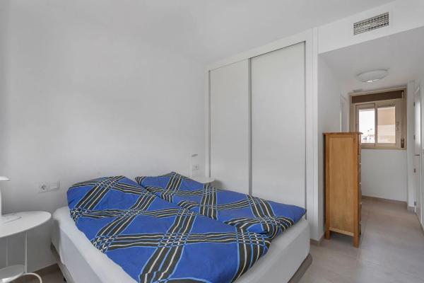 Piso en CL Comino, 1