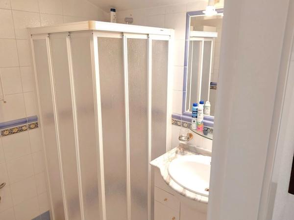 Chalet pareado en calle Canal de La Mancha