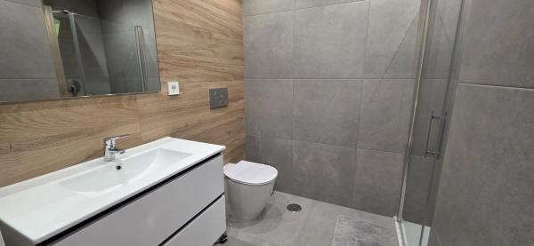 Piso en calle Trevinca, 16