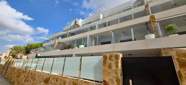 Piso en calle Trevinca, 16