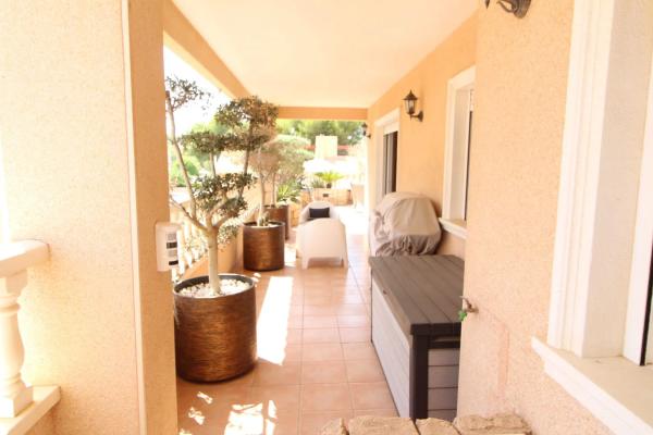 Piso en calle Cardamomo