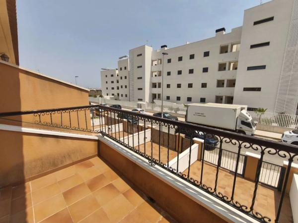 Dúplex en Barrio Villamartín-Las Filipinas