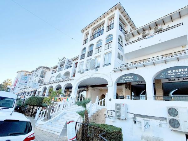 Piso en avenida de las Brisas