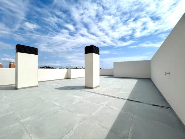 Ático en Barrio Villamartín-Las Filipinas