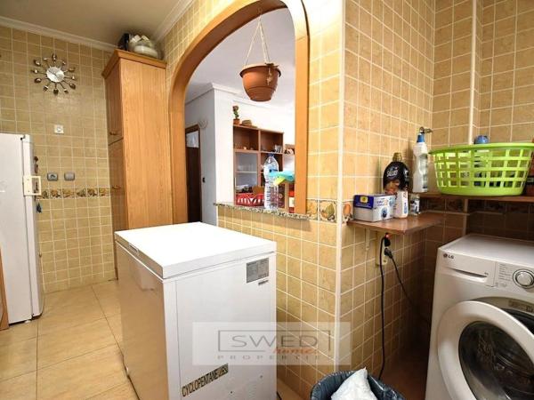 Chalet pareado en calle la Traviata