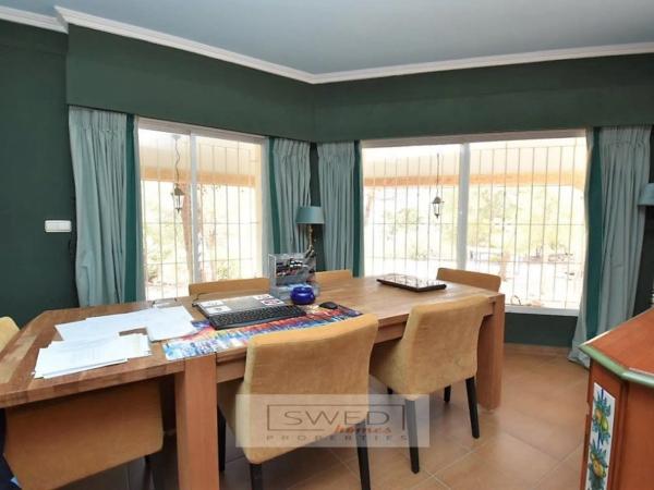 Masía en Barrio Villamartín-Las Filipinas