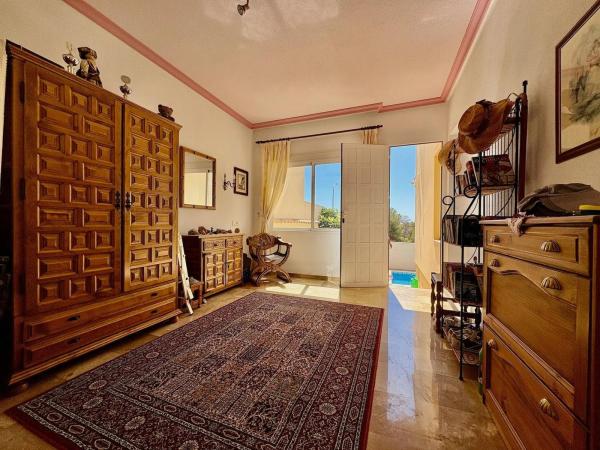 Casa independiente en calle Canal de La Mancha