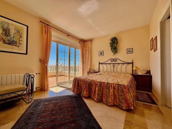 Casa independiente en calle Canal de La Mancha