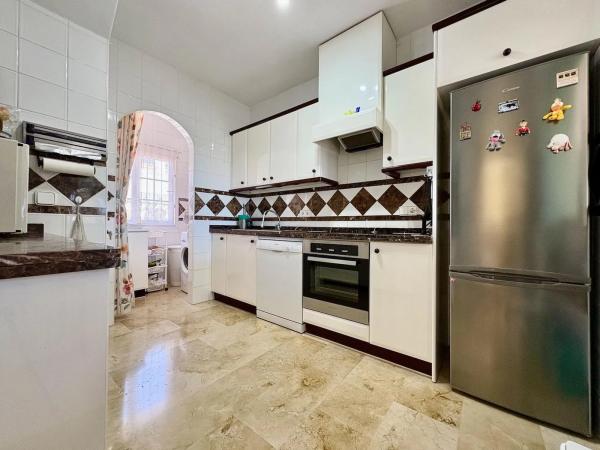 Casa independiente en calle Canal de La Mancha