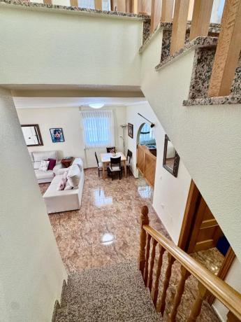 Chalet adosado en calle Cilantro