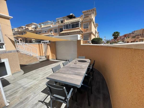 Chalet adosado en calle Ebro s/n