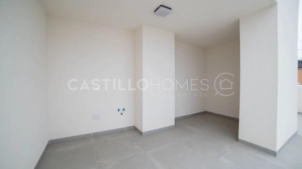 Piso en calle Rigoletto, 10