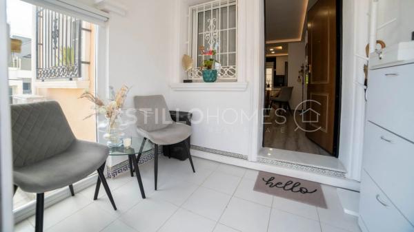 Chalet pareado en calle Bidasoa, 12