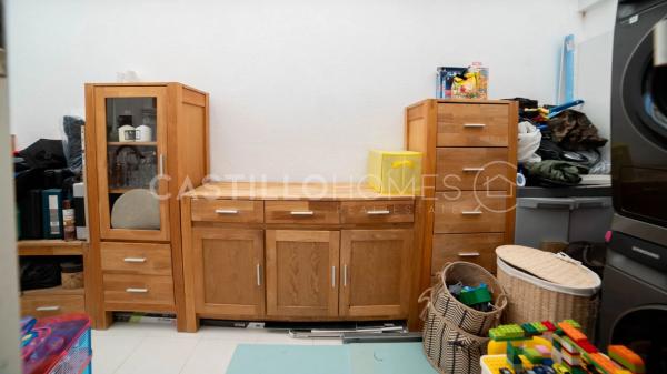 Chalet pareado en calle Bidasoa, 12